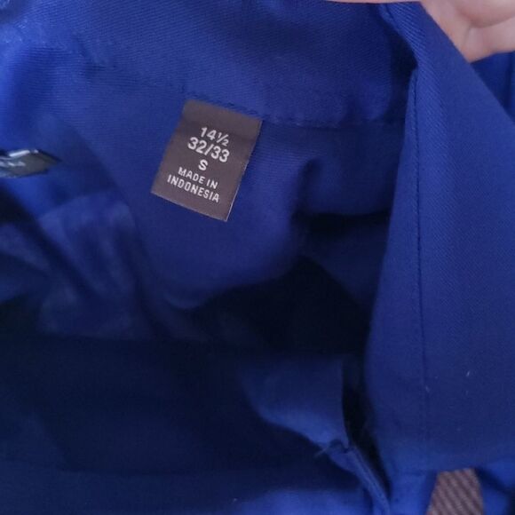 Van Heusen Dress Shirt Size 14 1/2 - Picture 4 of 4